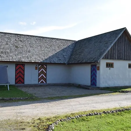 Village Suur Töll