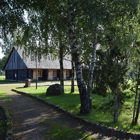 Village Suur Töll Tatil parkı *
