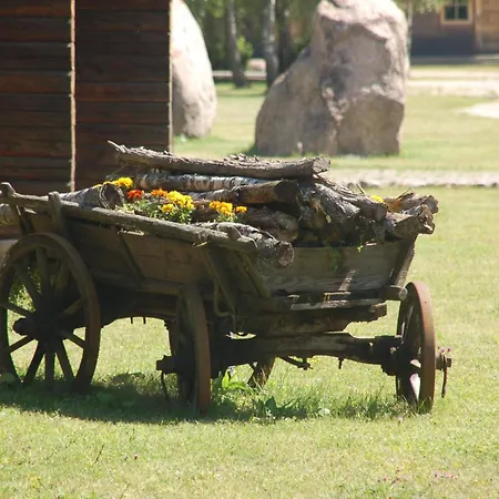 Village Suur Toell Kuressaare