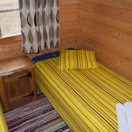 Village Suur Töll *