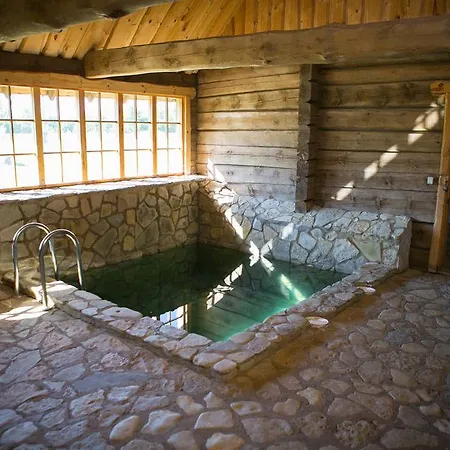 Village Suur Toell * Kuressaare