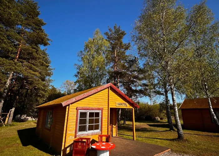 Village Suur Toell Kompleks wypoczynkowy *