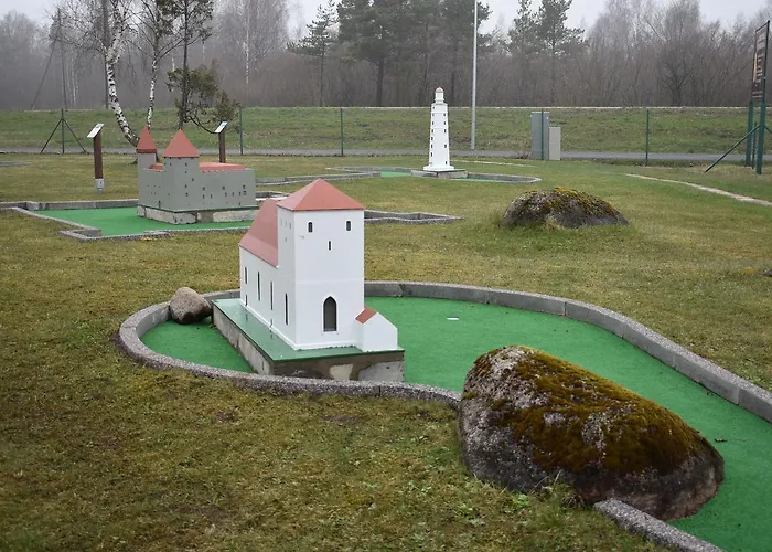 Village Suur Toell Semesterpark *